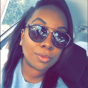 Meet your Posher, Astyn